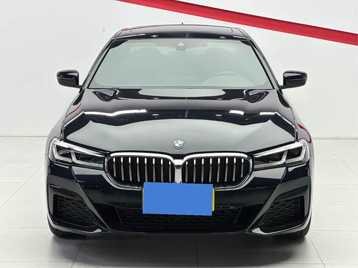 Фото 2 - BMW 5 Series