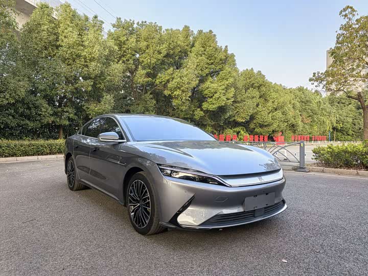 Фото 4 - BYD Han