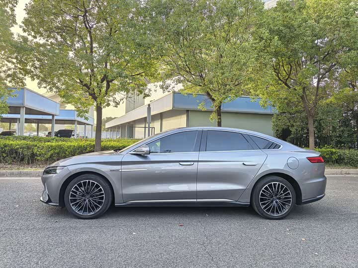 Фото 5 - BYD Han