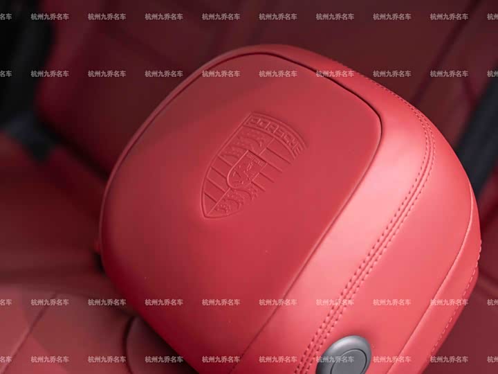 Фото 25 - Porsche Cayenne