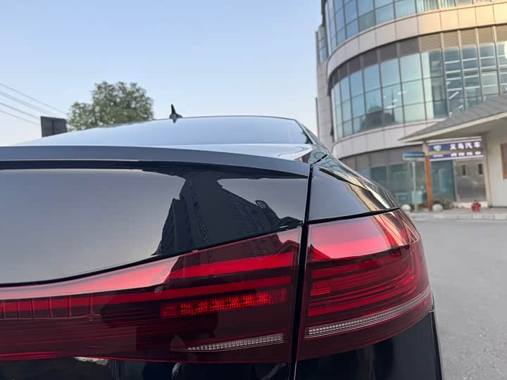 Фото 6 - Volkswagen Passat