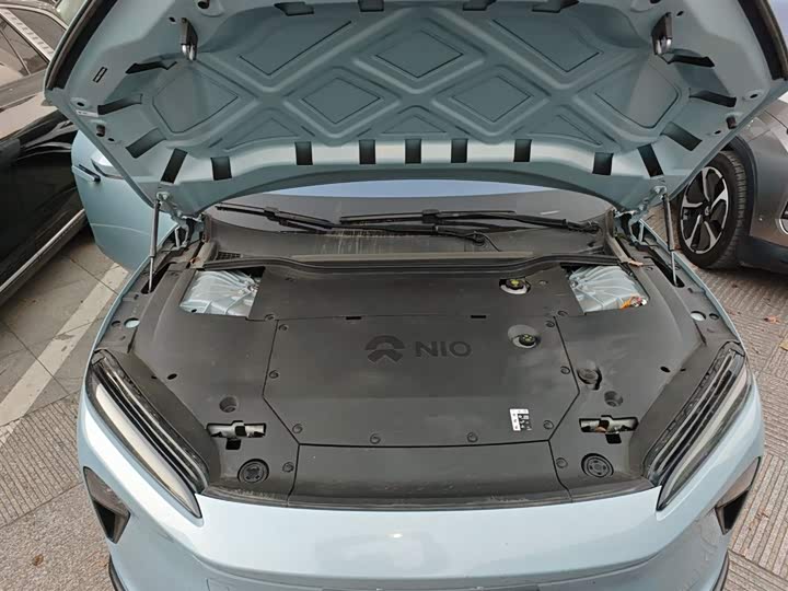 Фото 20 - Nio ET5T