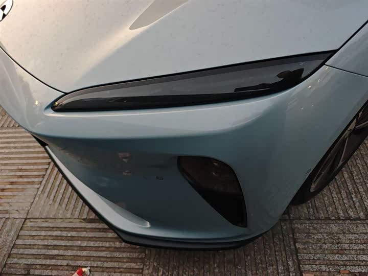 Фото 24 - Nio ET5T