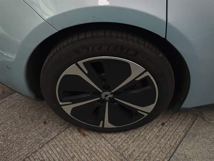 Фото 26 - Nio ET5T