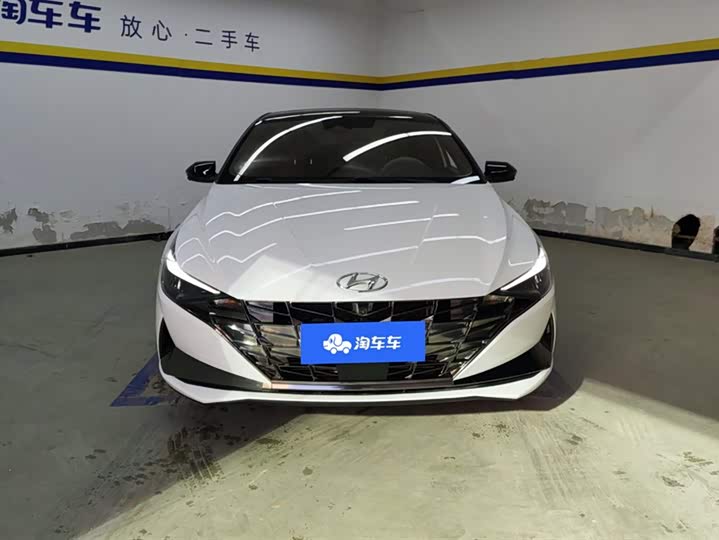 Фото 2 - Hyundai Elantra N line
