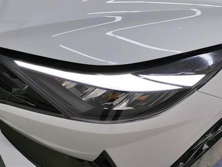 Фото 5 - Hyundai Elantra N line