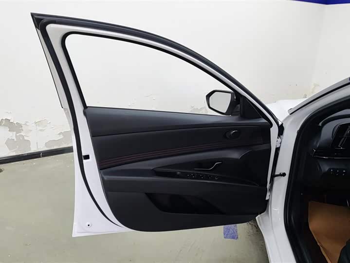 Фото 7 - Hyundai Elantra N line