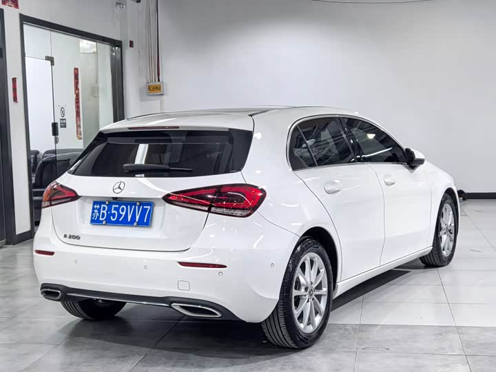 Фото 4 - Mercedes-Benz A-Class