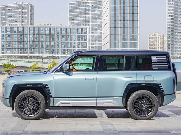 Фото 23 - BYD Yangwang U8