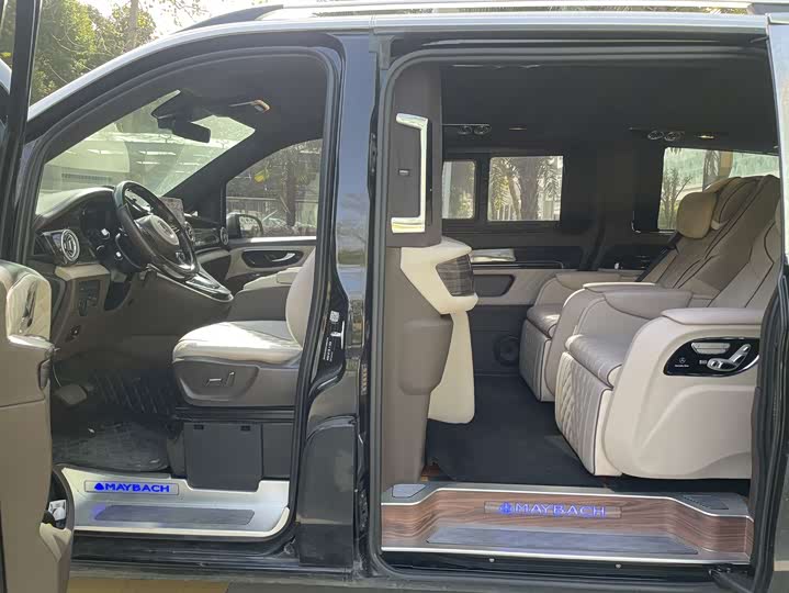 Фото 11 - Mercedes-Benz Vito