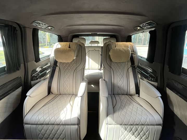 Фото 13 - Mercedes-Benz Vito