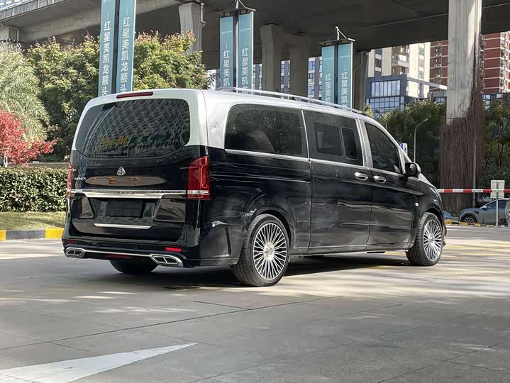 Фото 6 - Mercedes-Benz Vito