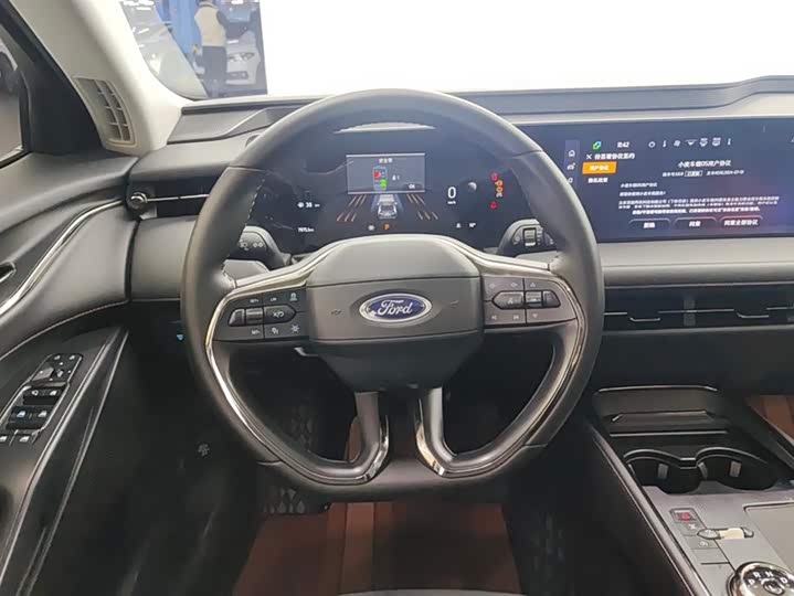 Фото 15 - Ford Mondeo