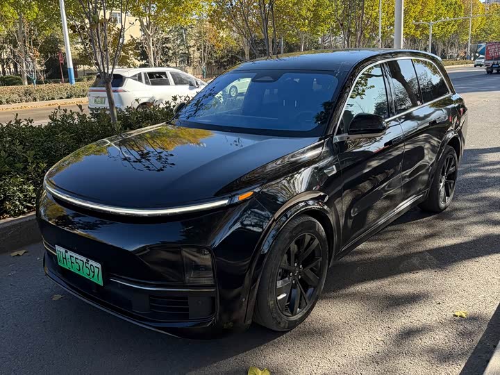 Фото 2 - LiXiang L8