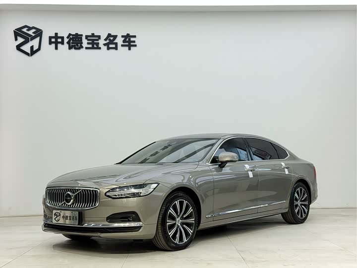 Фото 2 - Volvo S90