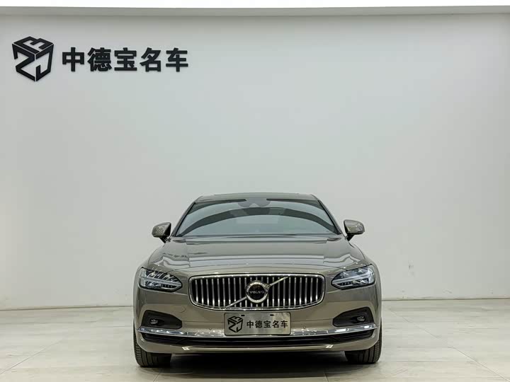 Фото 3 - Volvo S90