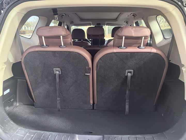 Фото 12 - Geely Okavango