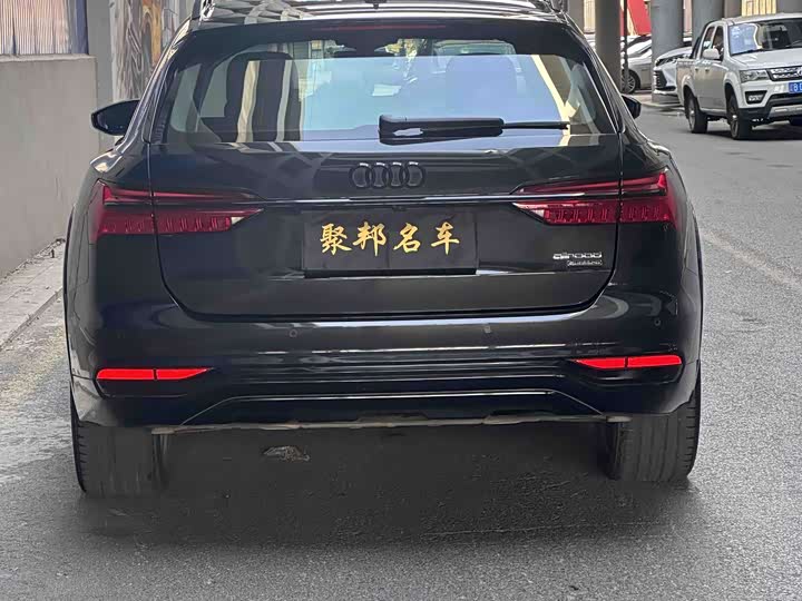 Фото 3 - Audi A6