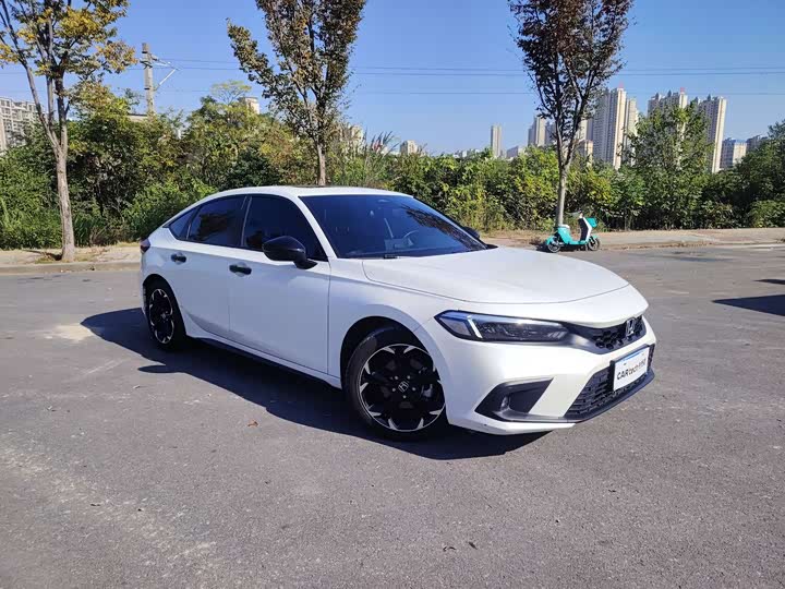 Фото 3 - Honda Civic