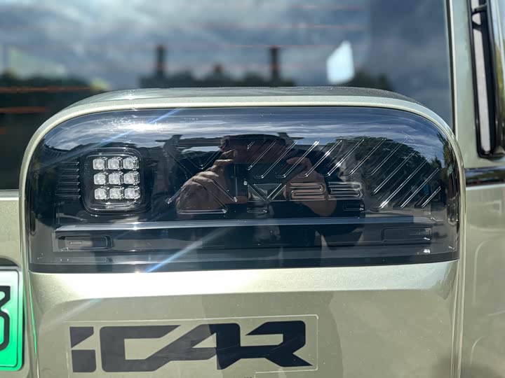 Фото 10 - Chery iCar V23