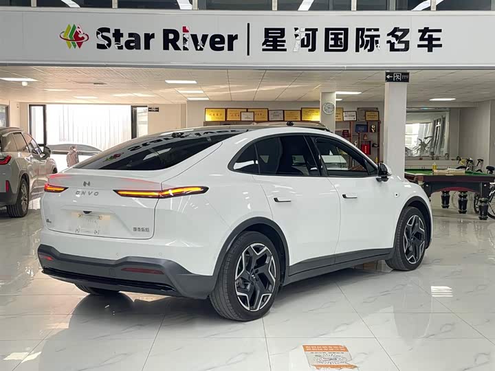 Фото 5 - Nio Onvo L60