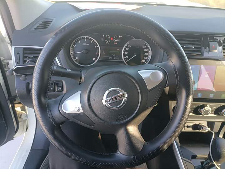 Фото 11 - Nissan Sylphy