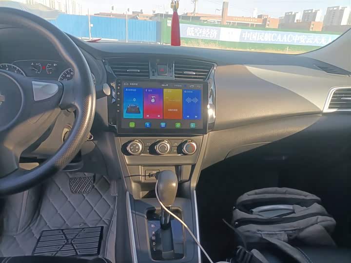 Фото 13 - Nissan Sylphy