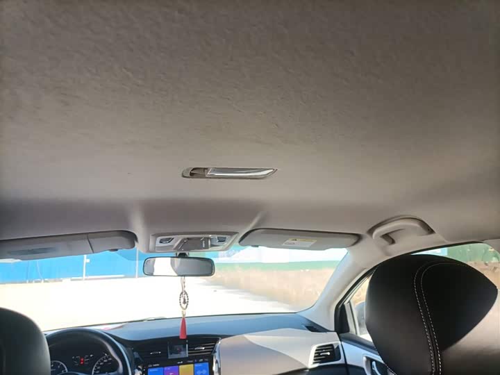 Фото 18 - Nissan Sylphy