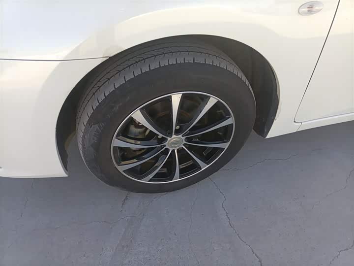 Фото 23 - Nissan Sylphy