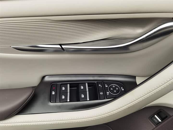 Фото 9 - BYD Song Plus Hybrid/EV