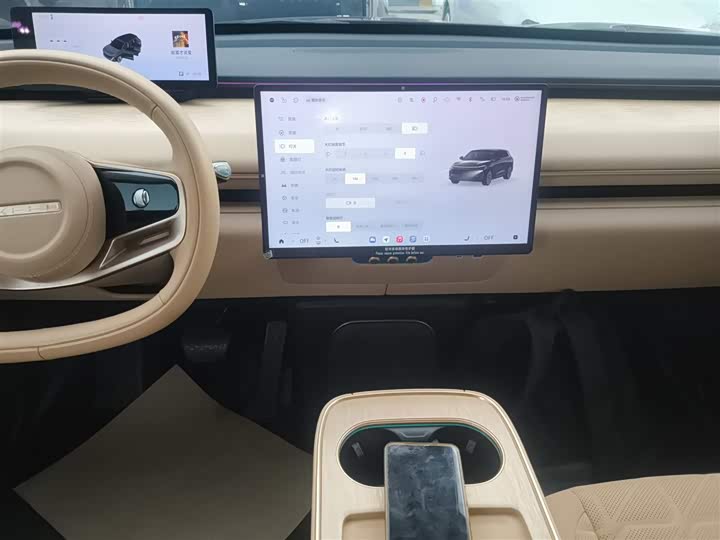 Фото 13 - Exeed Sterra ET