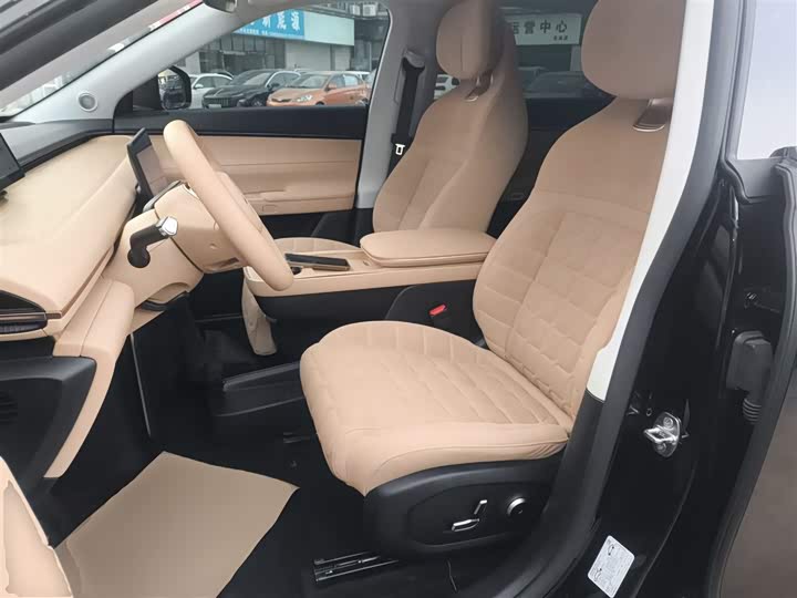 Фото 15 - Exeed Sterra ET