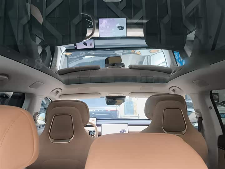 Фото 18 - Exeed Sterra ET