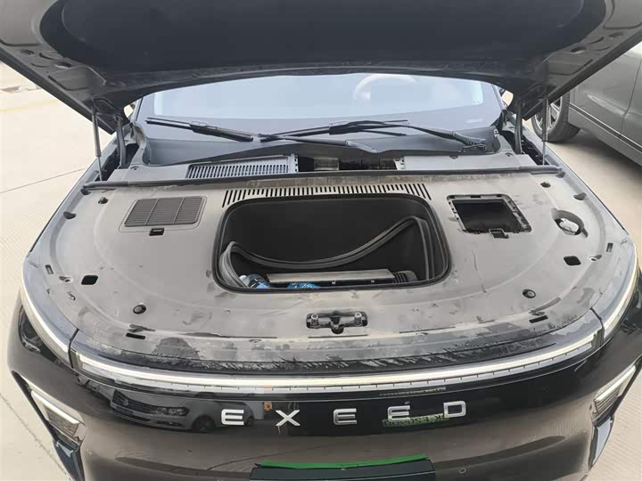 Фото 20 - Exeed Sterra ET