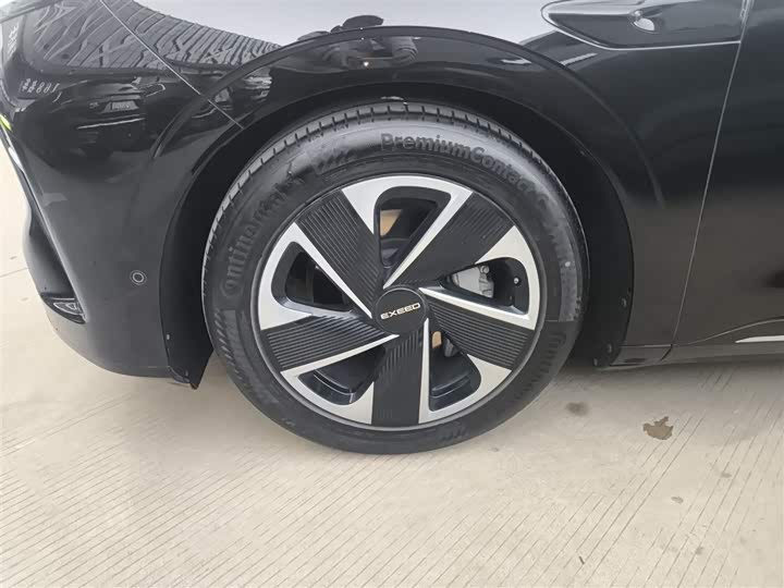 Фото 23 - Exeed Sterra ET