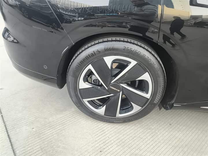 Фото 26 - Exeed Sterra ET