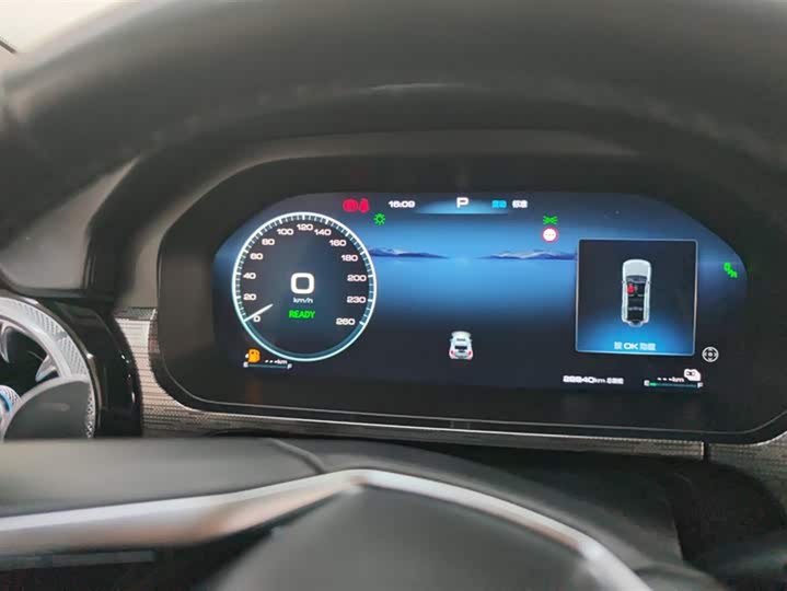 Фото 14 - Tank 400 Hybrid