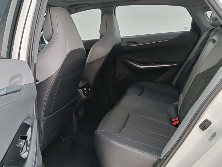 Фото 10 - Changan Raeton Plus