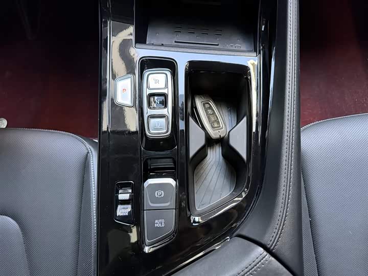 Фото 15 - Hyundai Custo