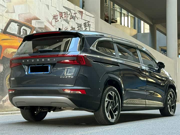 Фото 5 - Hyundai Custo