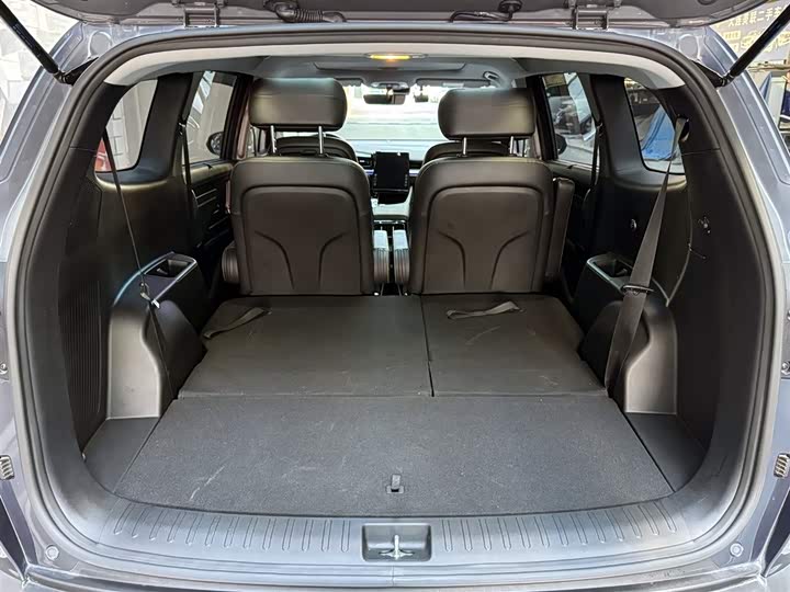 Фото 8 - Hyundai Custo