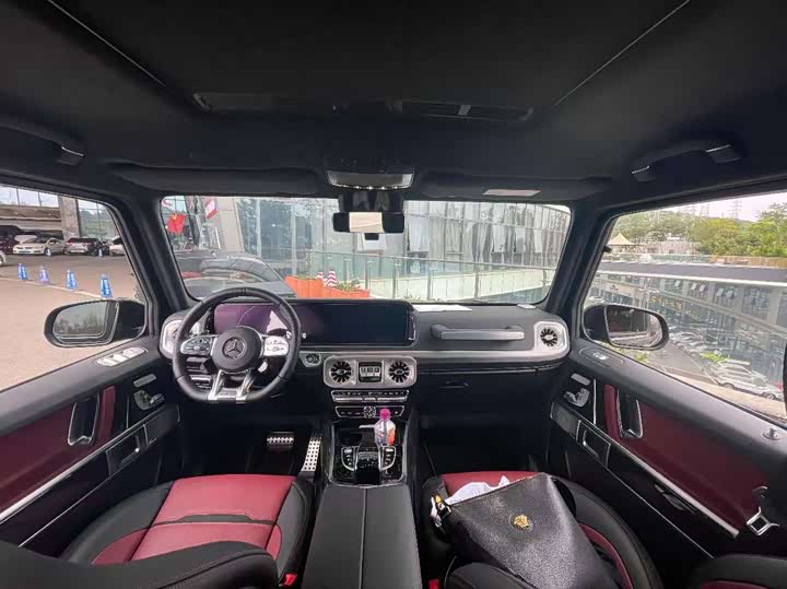 Фото 6 - Mercedes-Benz G-Class AMG