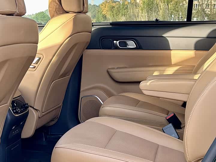 Фото 6 - LiXiang One