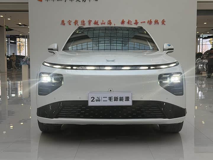 Фото 2 - XPeng G9