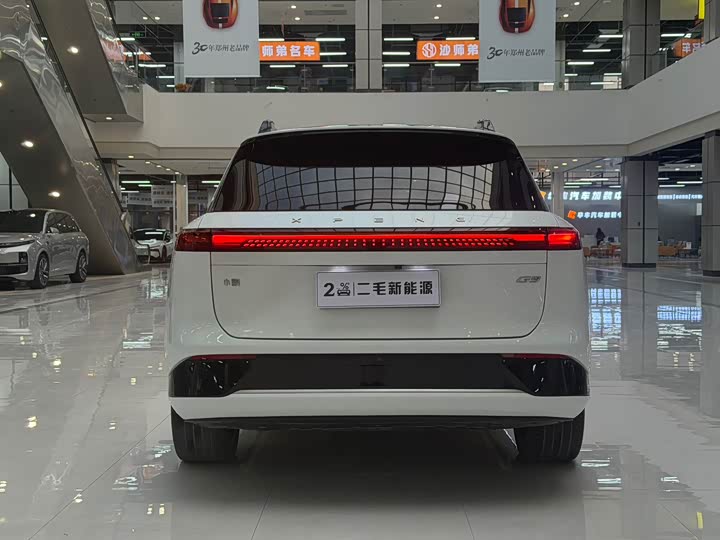 Фото 8 - XPeng G9