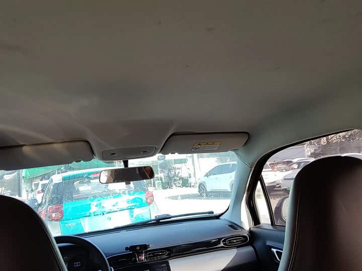 Фото 17 - Leapmotor T03