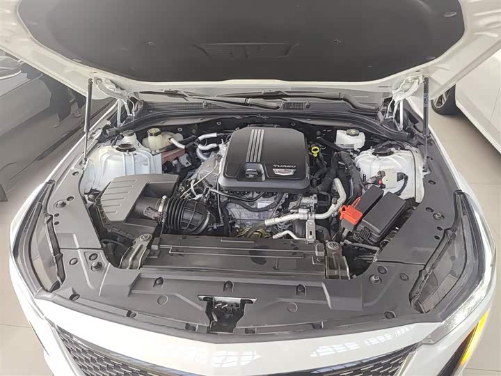 Фото 20 - Cadillac CT5