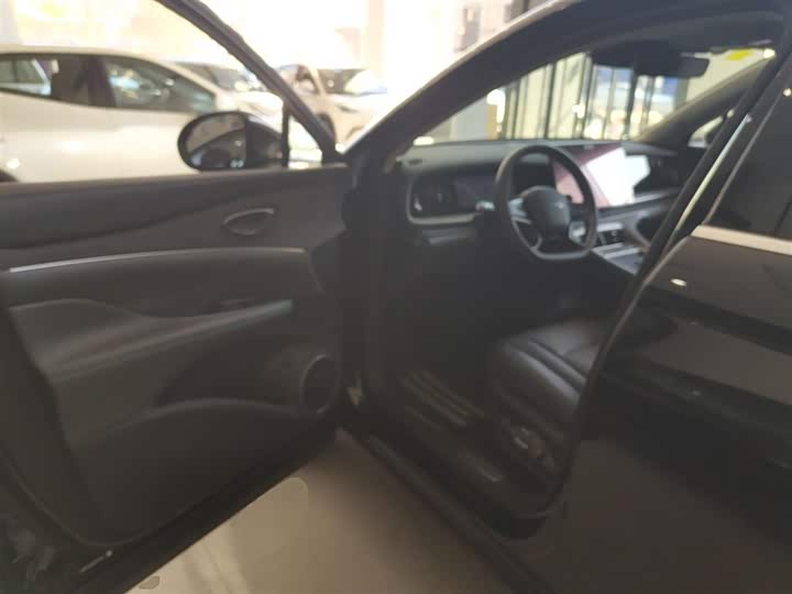 Фото 16 - BYD Sea Lion 07 DM-i Hybrid