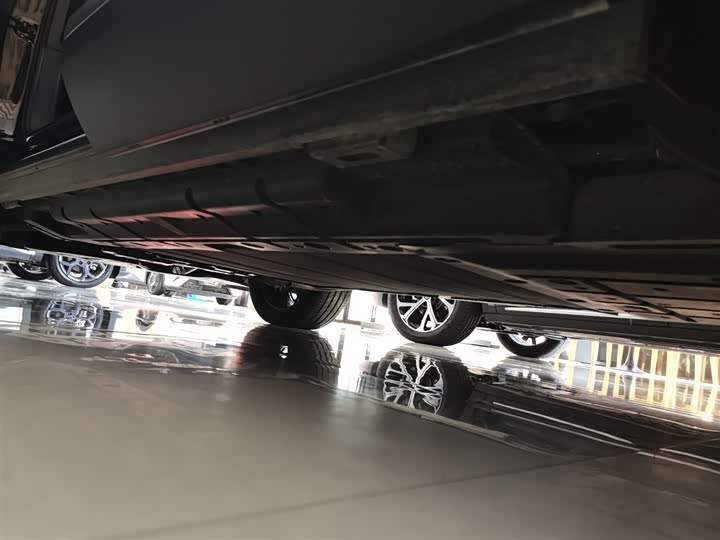 Фото 22 - BYD Sea Lion 07 DM-i Hybrid