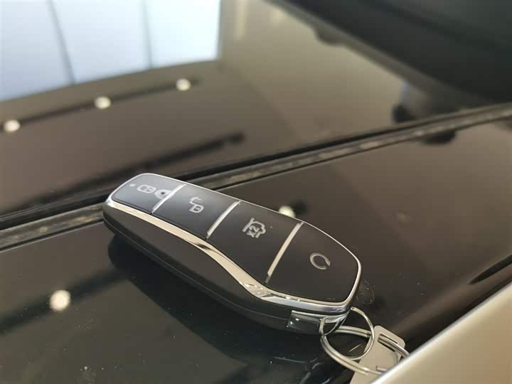 Фото 9 - BYD Sea Lion 07 DM-i Hybrid